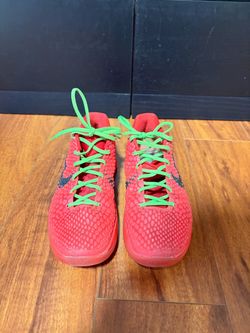 Nike Kobe 6 Reverse Grinches: Size 9 Men