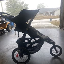 Graco Baby Stroller (3 wheel)