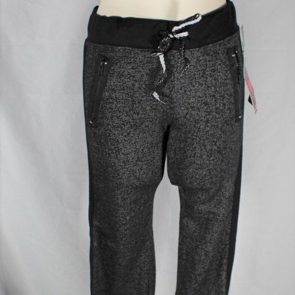 Gray Amd Black Lounge Athletic Jogger Pants NWT Size Jrs Large