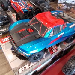 ARRMA fury brushless electric 3s RC brushless truck brand new summer deal $250