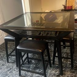 Dining Table With Four Stools