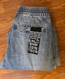 Ksubis (Size 29)