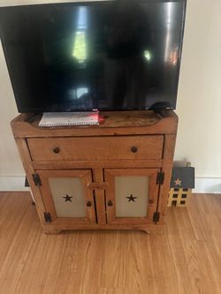 Country cabinet