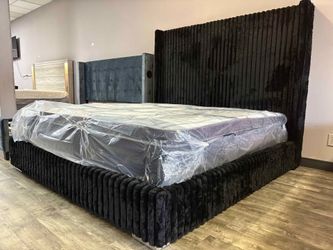 π₯ Luxury Black & Cream Corduroy Wingback Platform Bed Frame | 6-Ft Tall Headboard | King & Queen Size Upholstered Bed - Mattress | Pickup/Delivery π