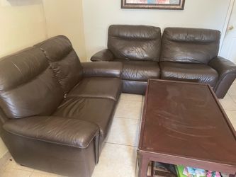 Leather couch / sofa