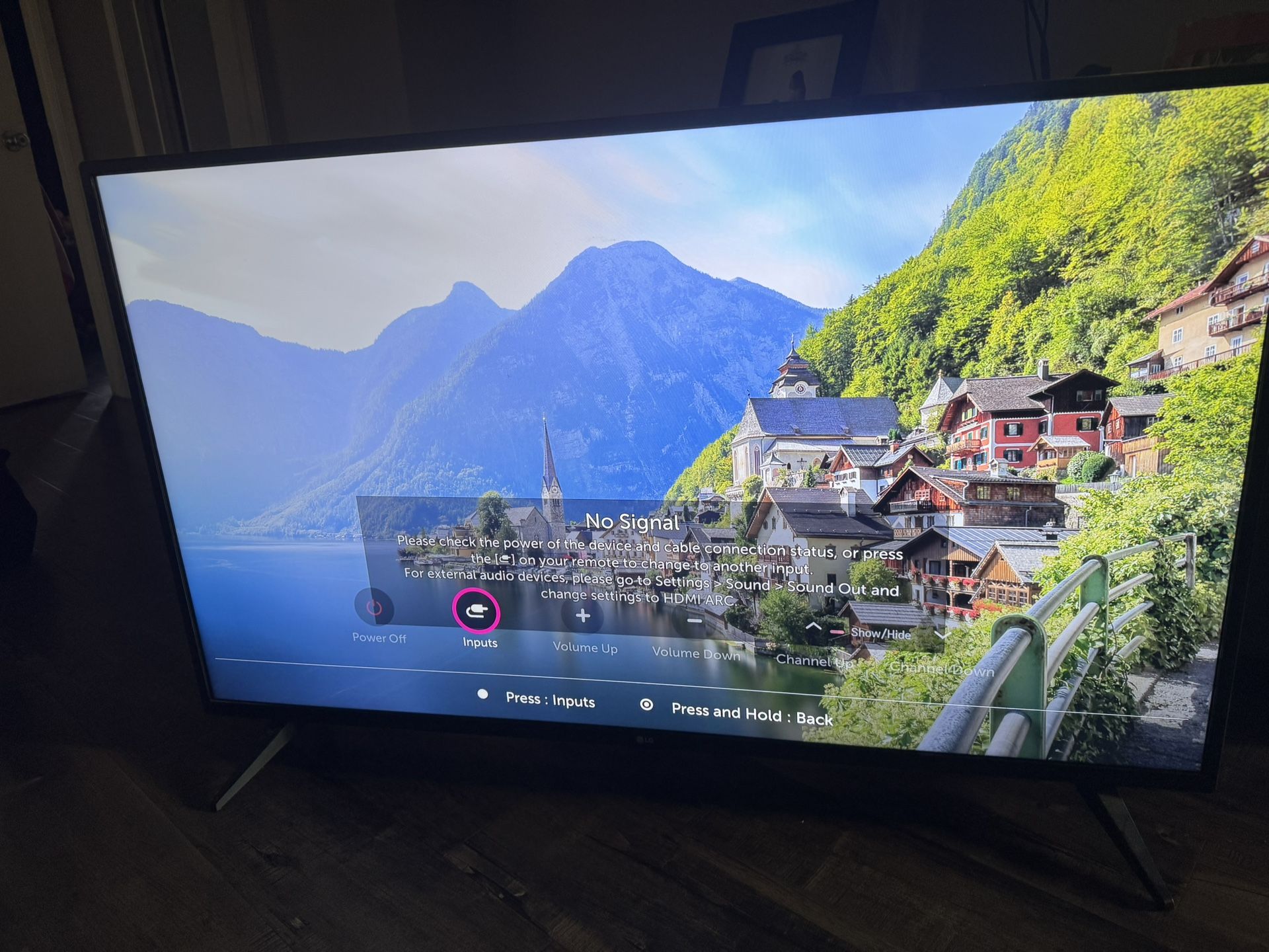 50” LG TV U HD
