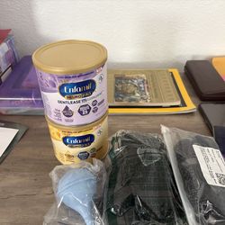 Formula and baby shoes 0-6