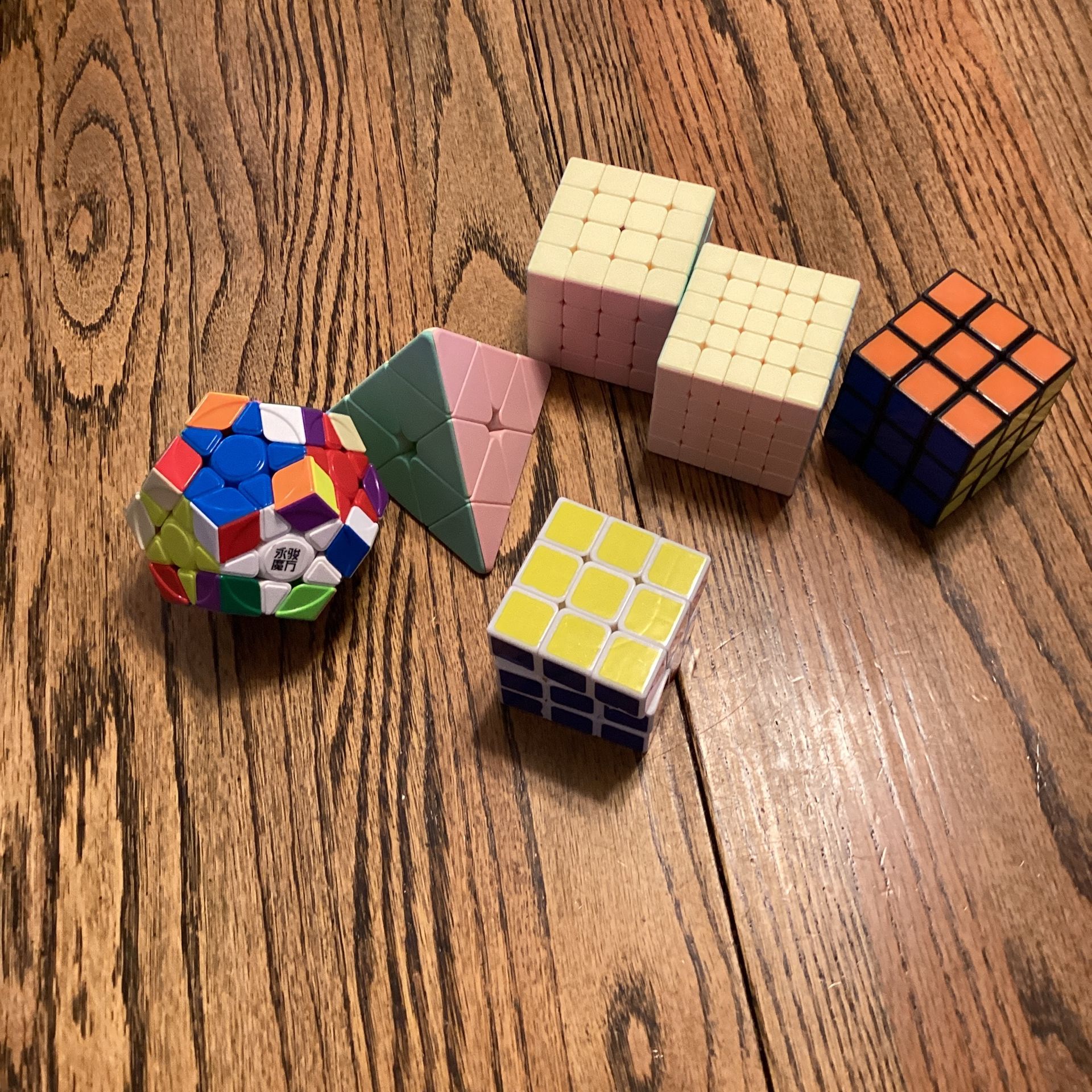 Lot Of 6 Rubik’s Cube/ Twisty Puzzles