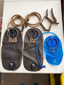 3 Camelbak water bladder reservoir