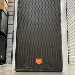 Dual 18” JBL Subwoofer