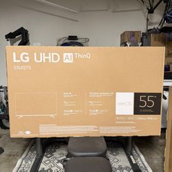 LG 4K UHD 55” TV
