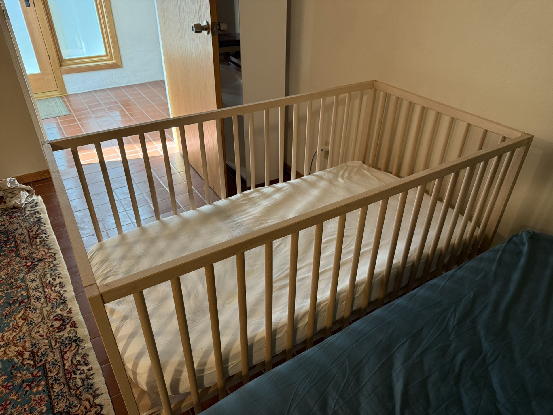 IKEA Sniglar Crib With Mattress, Sheets And Mattress Protector