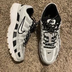 Sz 9.5 Nike Running $40 FIRM NO TRADES 