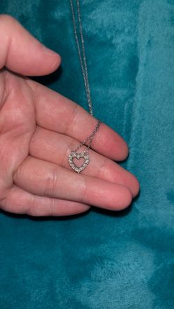 DIAMOND NECKLACE