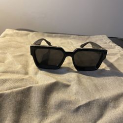 Black And Gold Sunglasses 