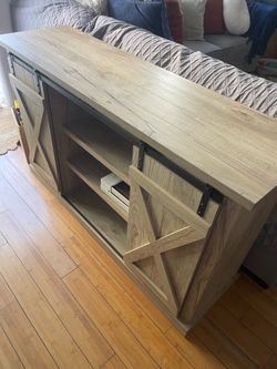 Tv stand
