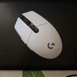 Logitech G305 Lightspeed wireless gaming mouse