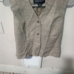 Ellen Tracy Linda Allard Vest 
