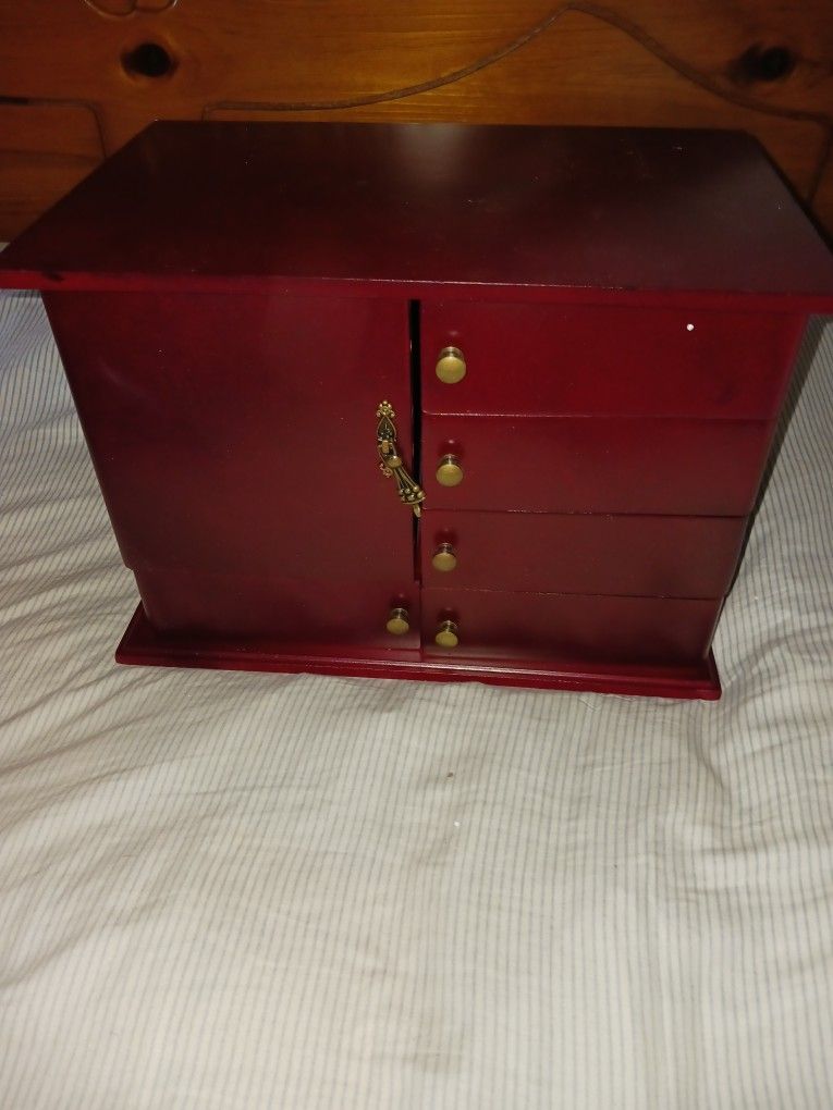 Wooden Jewelry Box. Brand New.