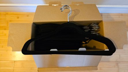 40 Velvet Non Slip Hangers