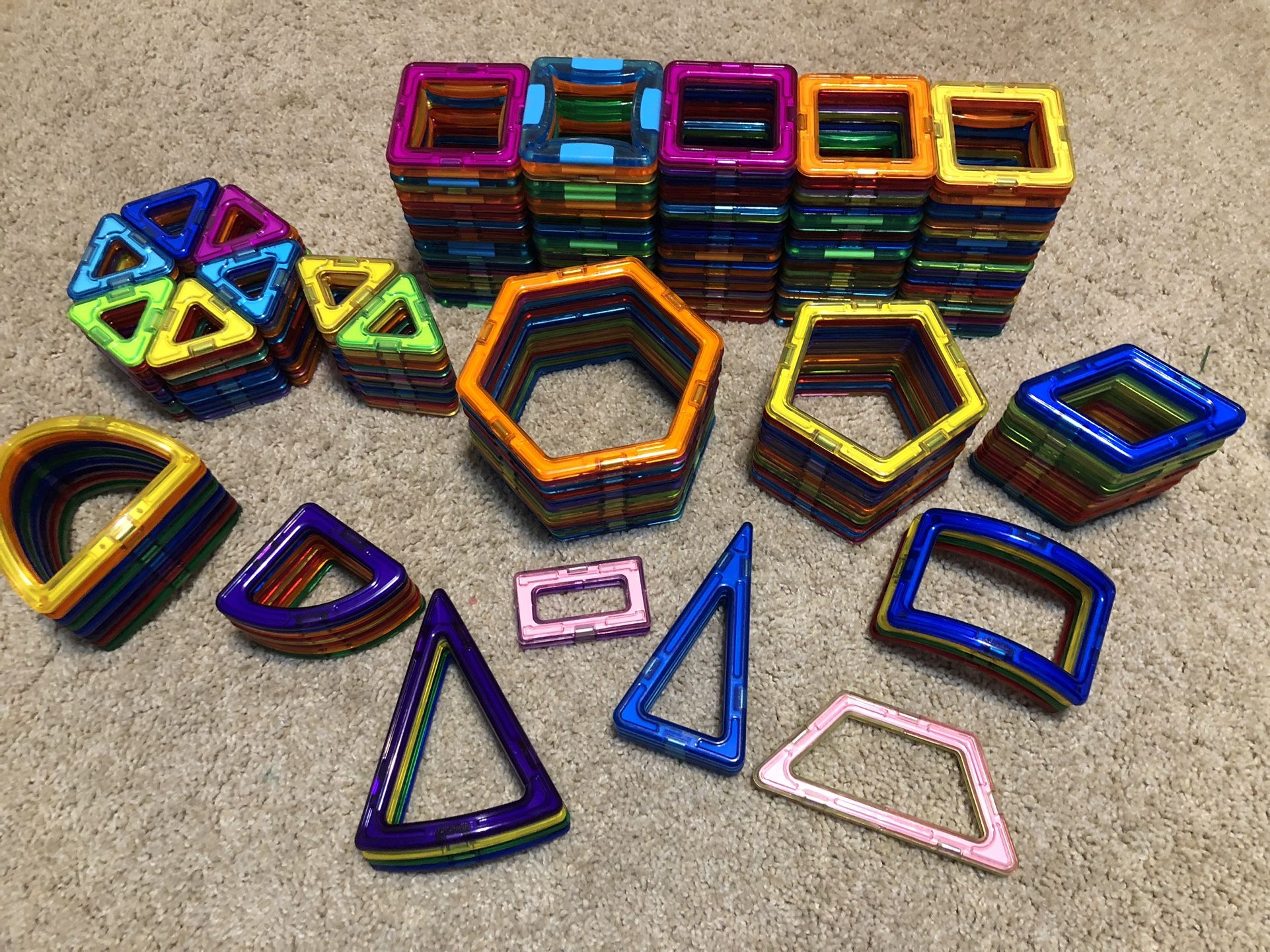 Magformers Magnetic sets