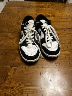 Size 9 Nike Panda Dunks