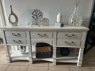 White pine console table with Drawers