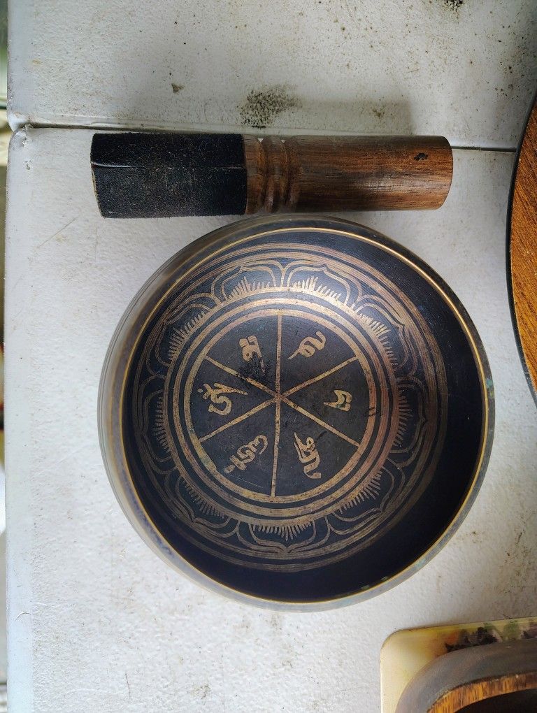 Small Singing Bowl Meditation Bowl