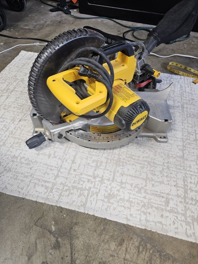 Dewalt Chop Saw