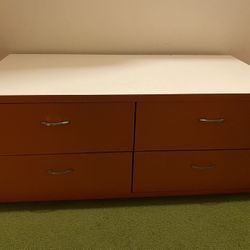 Vintage 4 Drawer Dresser