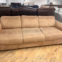 Delivery Available Brown sofa/couch w pull out bed