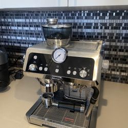 De'Longhi La Specialista Espresso Machine with Sensor Grinder - EC9335M