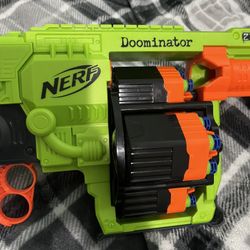 Nerf Gun 