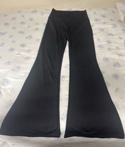 SHEIN Black Flared High Wasted Leggings