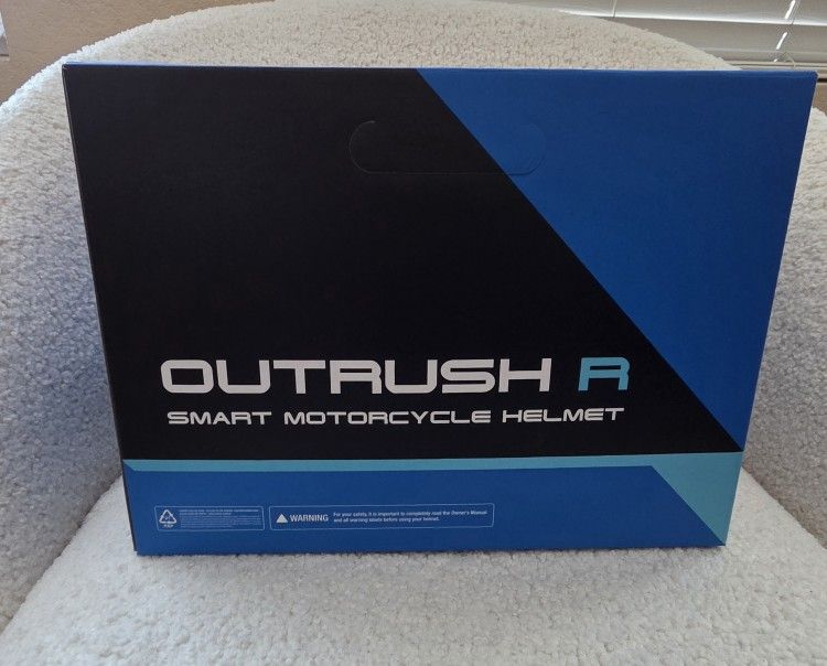 Sena Outrush R Bluetooth Motorcycle Helmet Matte Black sz Large