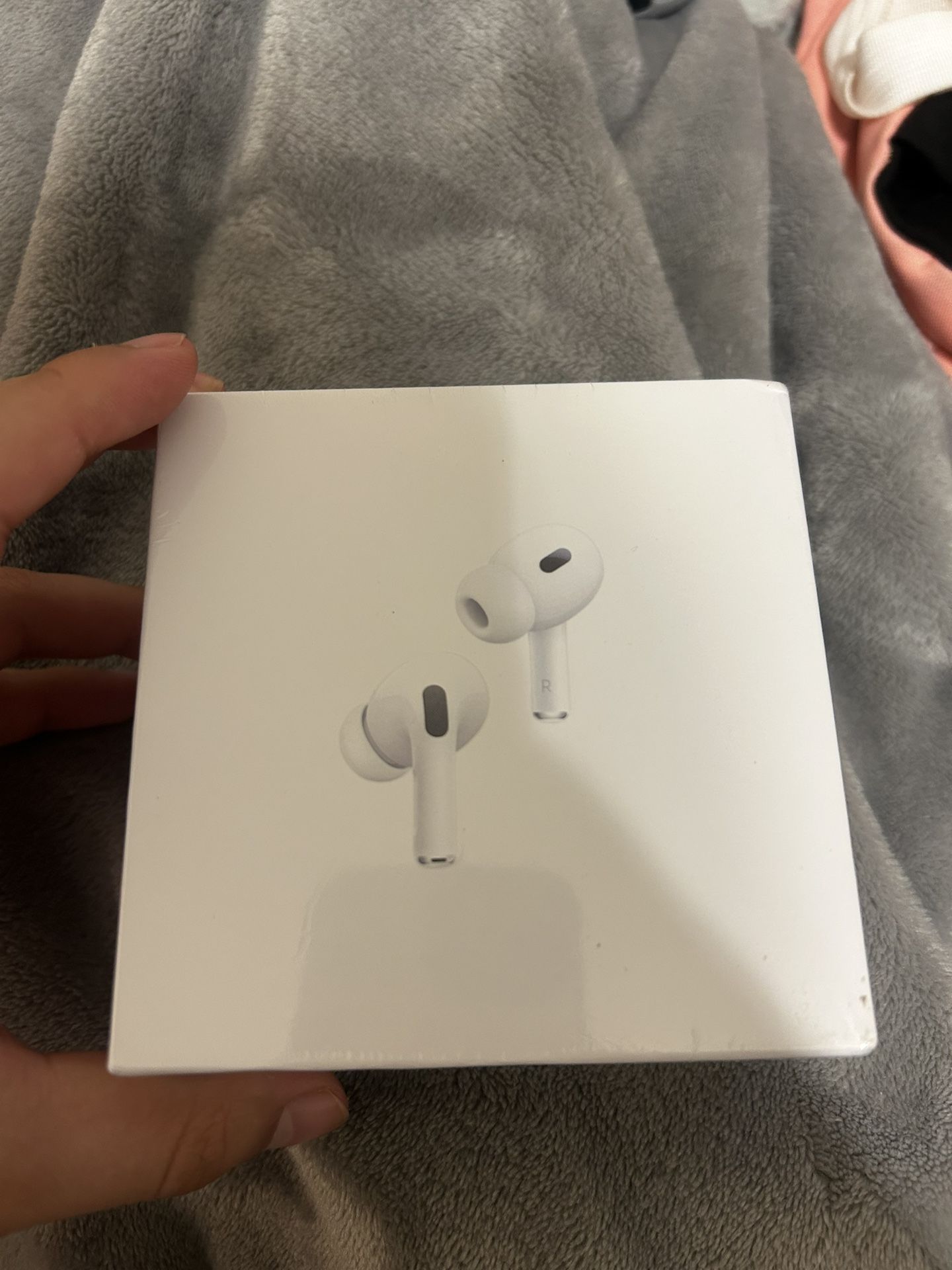 AirPods Gen 2