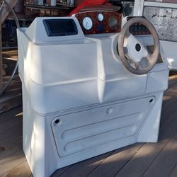 Pontoon Boat console with steering helm and cable 
