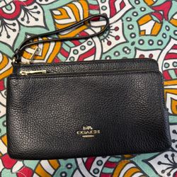 Double Pouch Coach Wallet