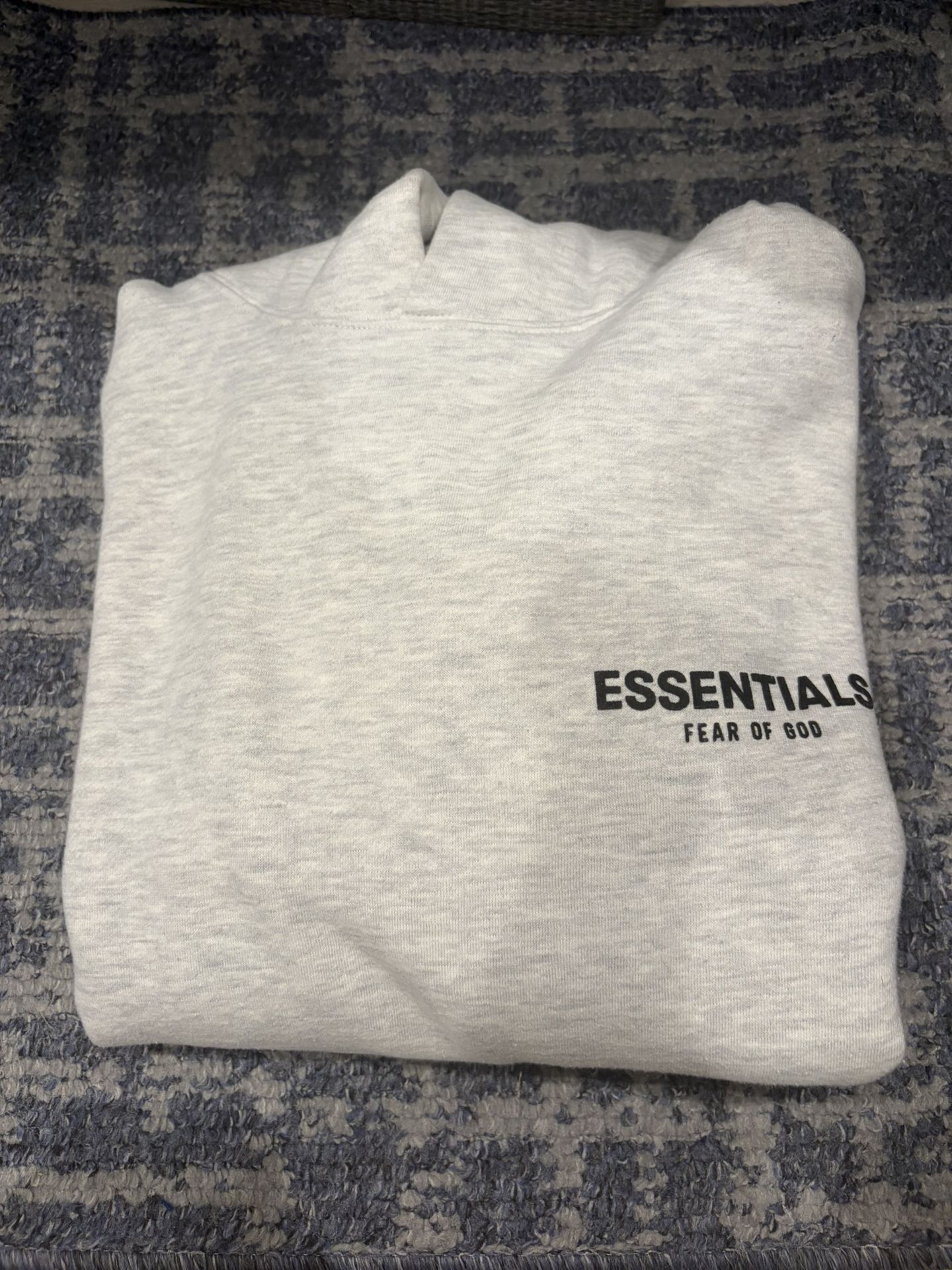 Men’s essentials hoodie