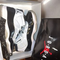 Air Jordan 11 Retro 