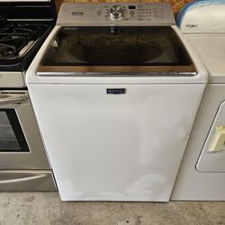 WASHER MACHINE MAYTAG LARGE CAPACITY LIKE NEW