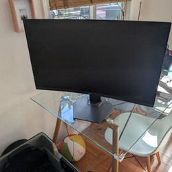 Dell 32 in Curved Widescreen Monitor