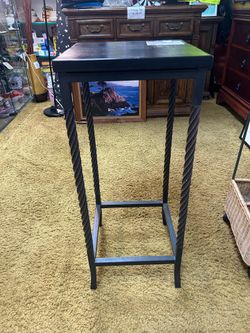 Black Barley Twist Leg Side Table ~ Plant 🪴Stand ~ IOD Botanical Fern VtgBlack  Metal Stand