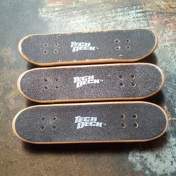 TECHDECK  WITH THE (TM) TRADE MARK 