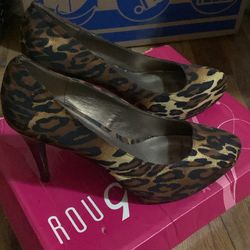 Cheetah Heals (moda Spana)