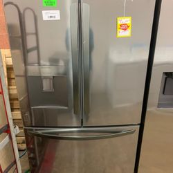 LG LRFWSV 29-cu ft French Door Refrigerator