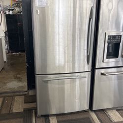 Ge Bottom Freezer With Warranty 