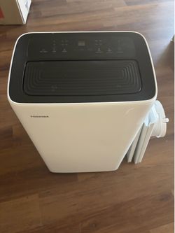 Toshiba 12,000 BTU Portable Air Conditioner – Like New