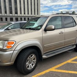 2005 Toyota Sequoia