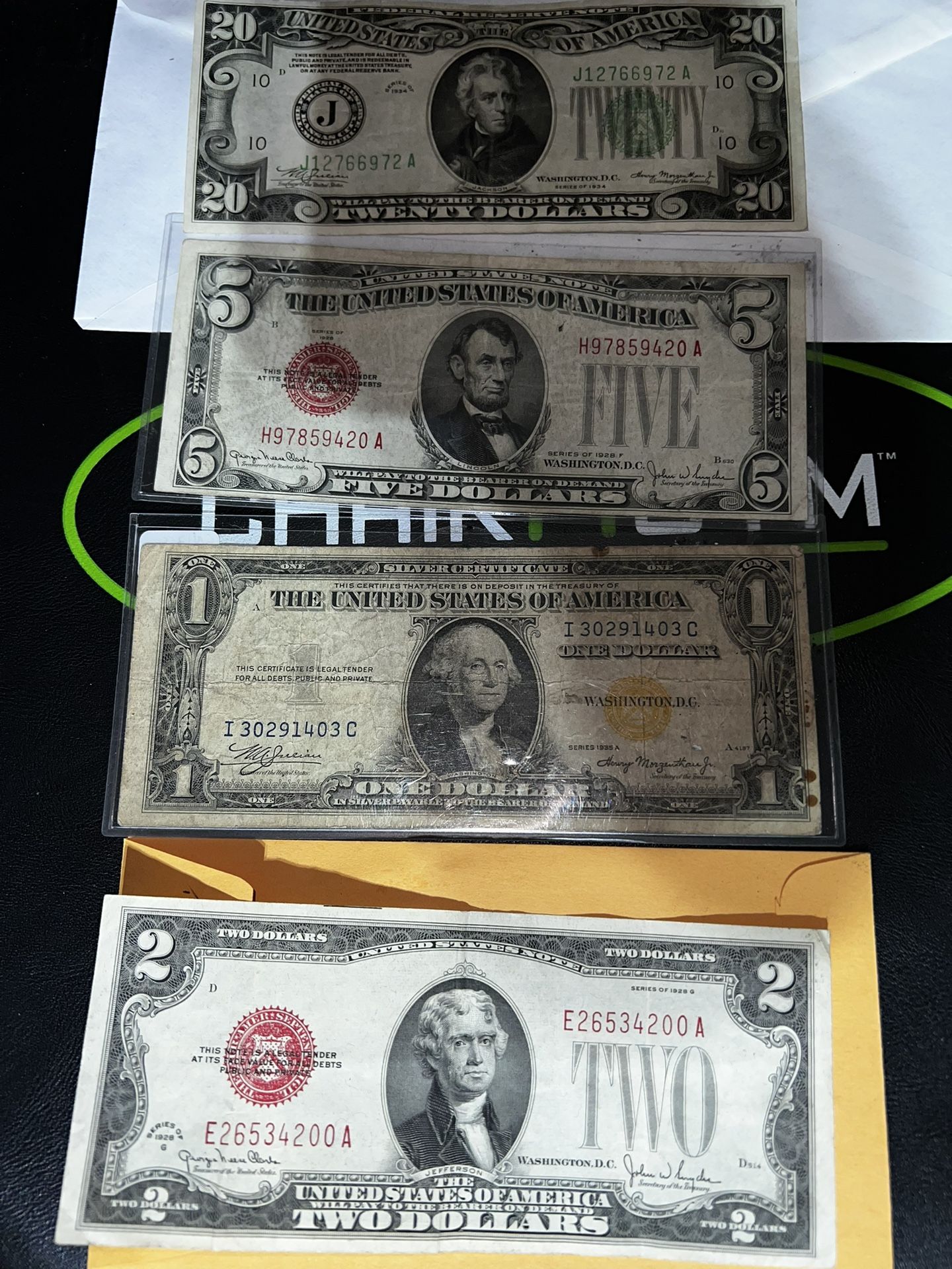 20,5,2, And 1 Dollar Bill
